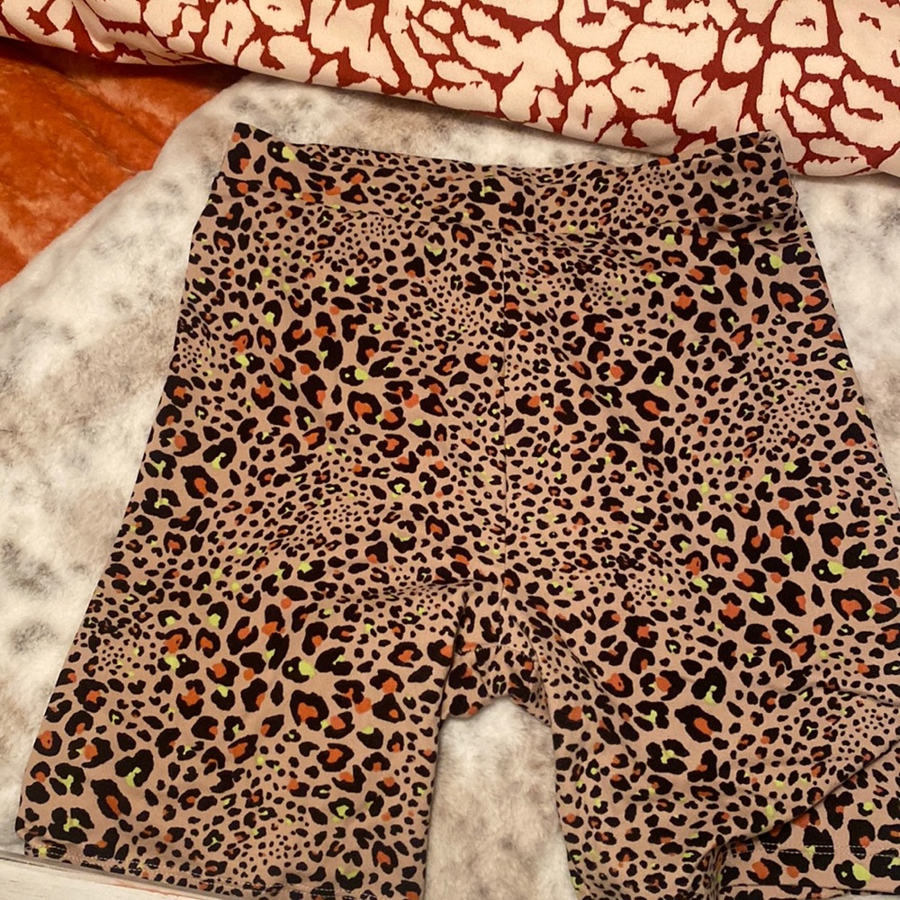 American eagle Aerie biker shorts